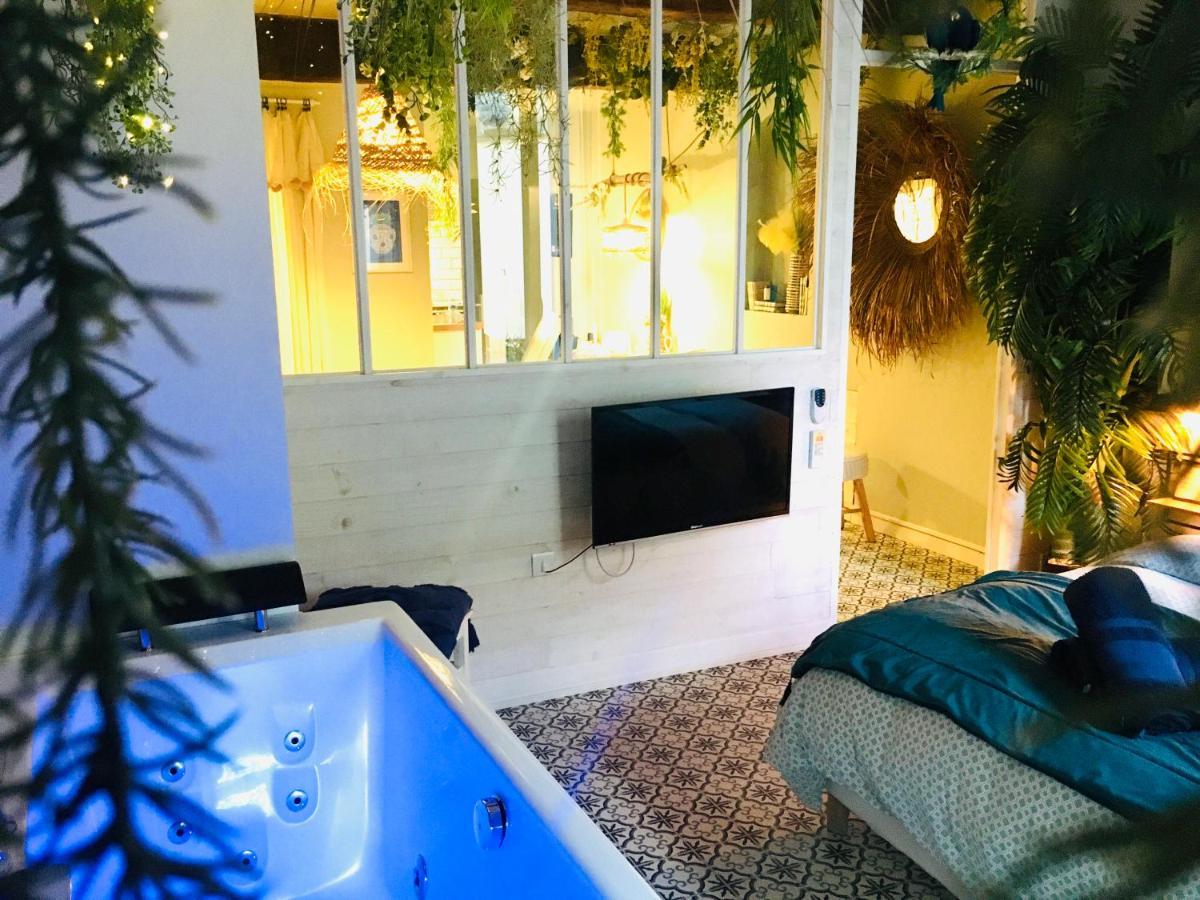 Me And Mrs Jones Suite Jacuzzi Hypercentre Montpellier Exterior foto